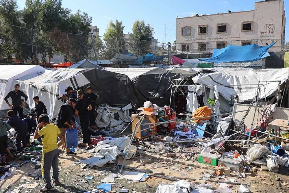 IDF memperhebatkan kempen pengeboman ke atas 'bandar khemah' di Gaza.