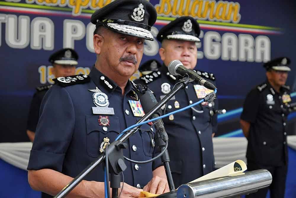 Razarudin semasa ucapan Sempena Perhimpunan Bulanan anjuran Jabatan Siasatan Jenayah Komersial (JSJK) di Bukit Aman pada Jumaat. Foto PDM