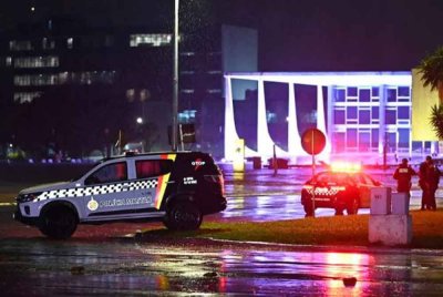 Polis Persekutuan Brazil pada Khamis mendedahkan bahawa dua letupan di luar bangunan kerajaan di Brasilia disiasat sebagai sebahagian daripada rancangan keganasan oleh kumpulan pelampau berhaluan kanan.Foto Reuters