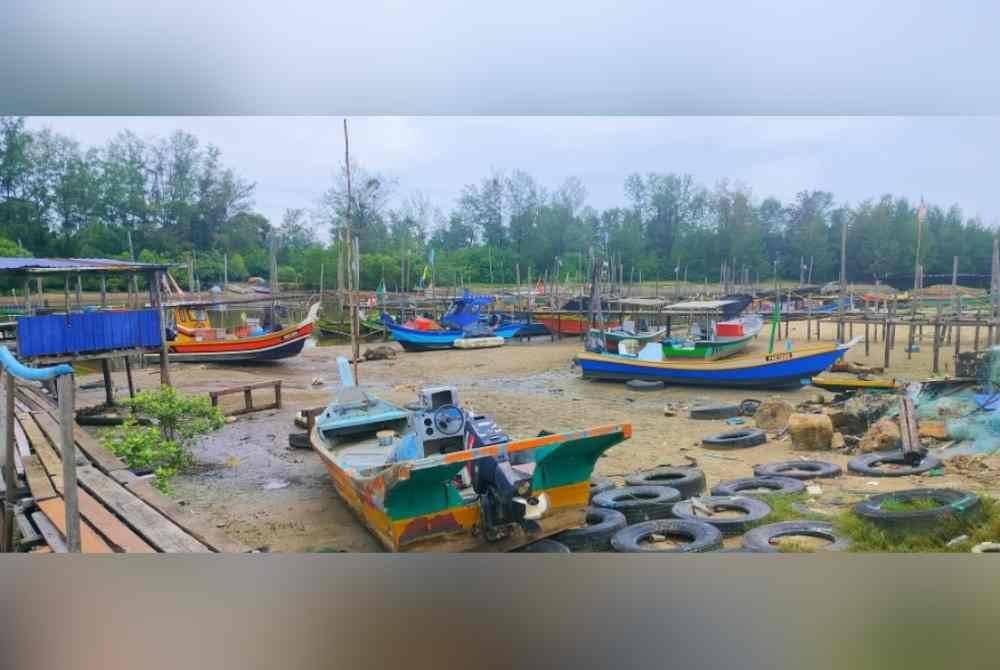 Jeti Nelayan Balok menjadi pangkalan bagi kebanyakan nelayan di kawasan itu.