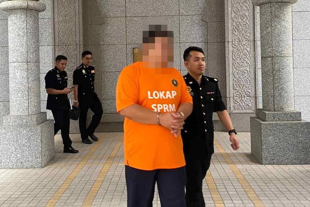 Pemilik syarikat direman empat hari bagi membantu siasatan berkaitan kes tuntutan palsu bernilai kira-kira RM10 juta.