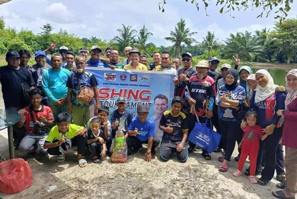 Steven Tiw Tee Siang yang merupakan pemimpin dan wakil rakyat muda di Perak melaksanakan pelbagai program bersama belia. 