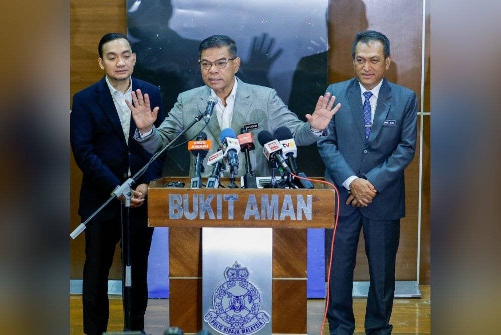 Saifuddin pada sidang akhbar di Bukit Aman selepas Mesyuarat Jawatankuasa Khas Menangani Kesesakan di Tambak Johor, pada Isnin.