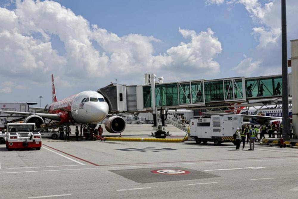 Penggunaan bagasi pintar di apron (kawasan berpermukaan keras di terminal) boleh menimbulkan risiko keselamatan. Gambar hiasan