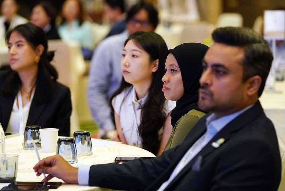 Jemputan yang hadir pada 4th Asia Pacific Family Business Summit 2024 yang diadakan pada Selasa.