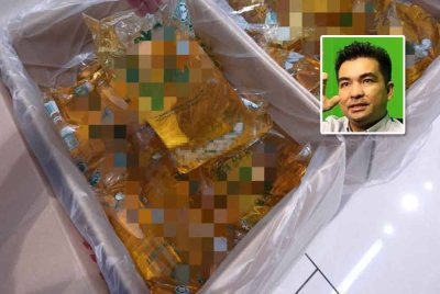 Ketirisan tidak boleh dijadikan alasan untuk menarik balik subsidi minyak masak peket yang dinikmati rakyat sejak sekian lama. Gambar hiasan (Gambar kecil: Mohamad Yusrizal)