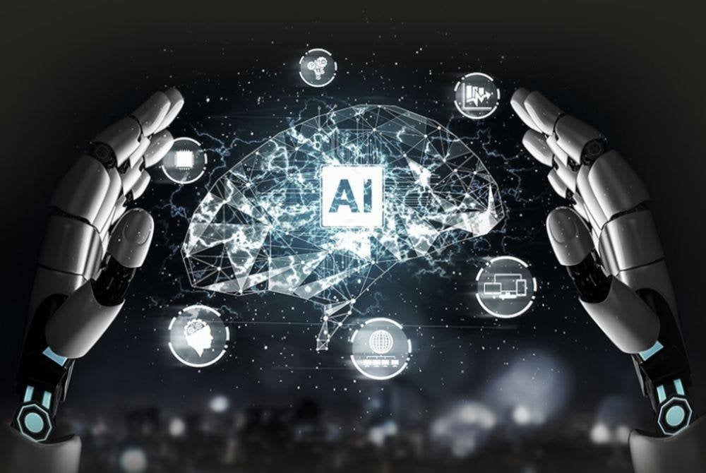 WALAUPUN banyak tugasan dibantu teknologi seperti AI, ia tetap tidak boleh menggantikan peranan manusia termasuk guru dalam membentuk adab dan akhlak. Foto 123RF