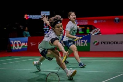 Hoo Pang Ron-Cheng Su Yin meneruskan momentum positif apabila mara ke perlawanan akhir China Masters di Shenzhen sebentar tadi.