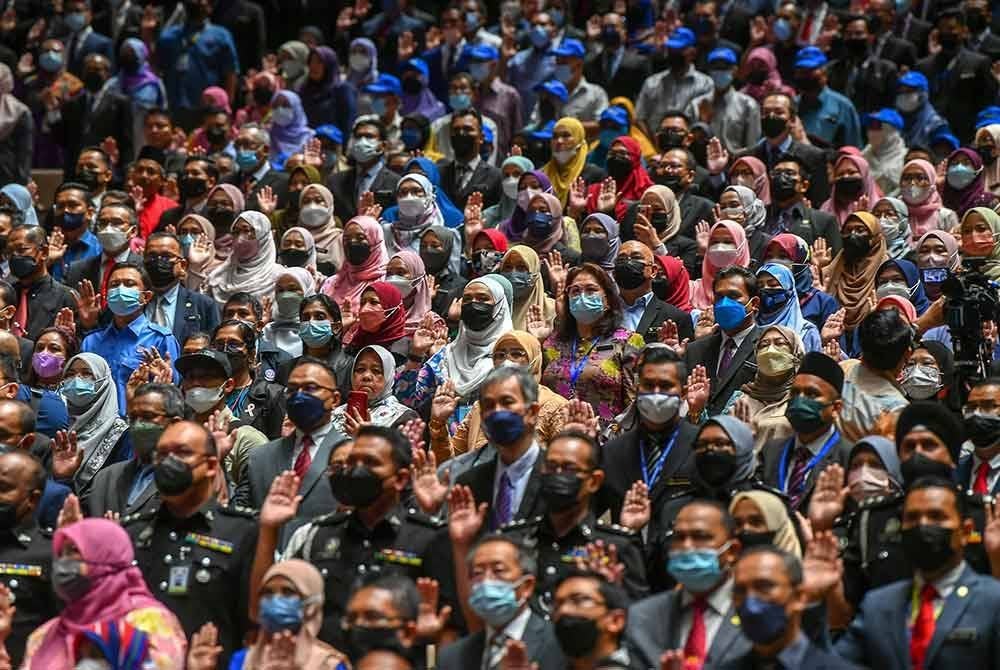 Cadangan Johor untuk memperkenalkan waktu bekerja empat hari setengah seminggu adalah tertakluk kepada justifikasi kerajaan negeri. Foto hiasan