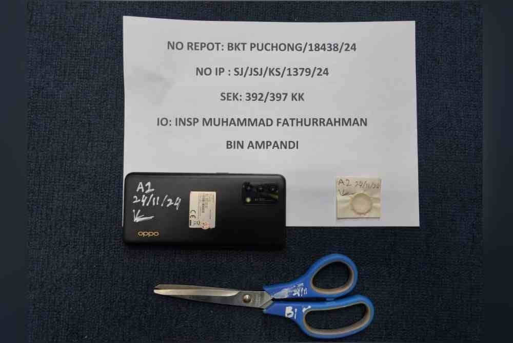 Antara barang yang dirampas bagi membantu siasatan.