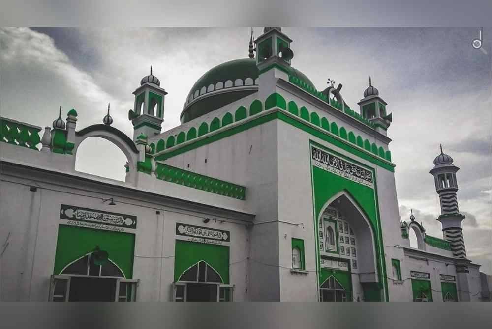 Tinjauan polis yang diarahkan mahkamah dijalankan selepas Masjid Shahi Jama di Sambhal utara India didakwa sebagai kuil Foto Agensi