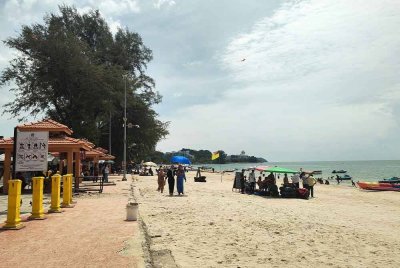 Keadaan Pantai Teluk Kemang sekarang