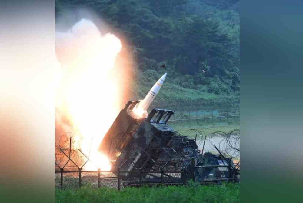 roket belakang zelenskyy.