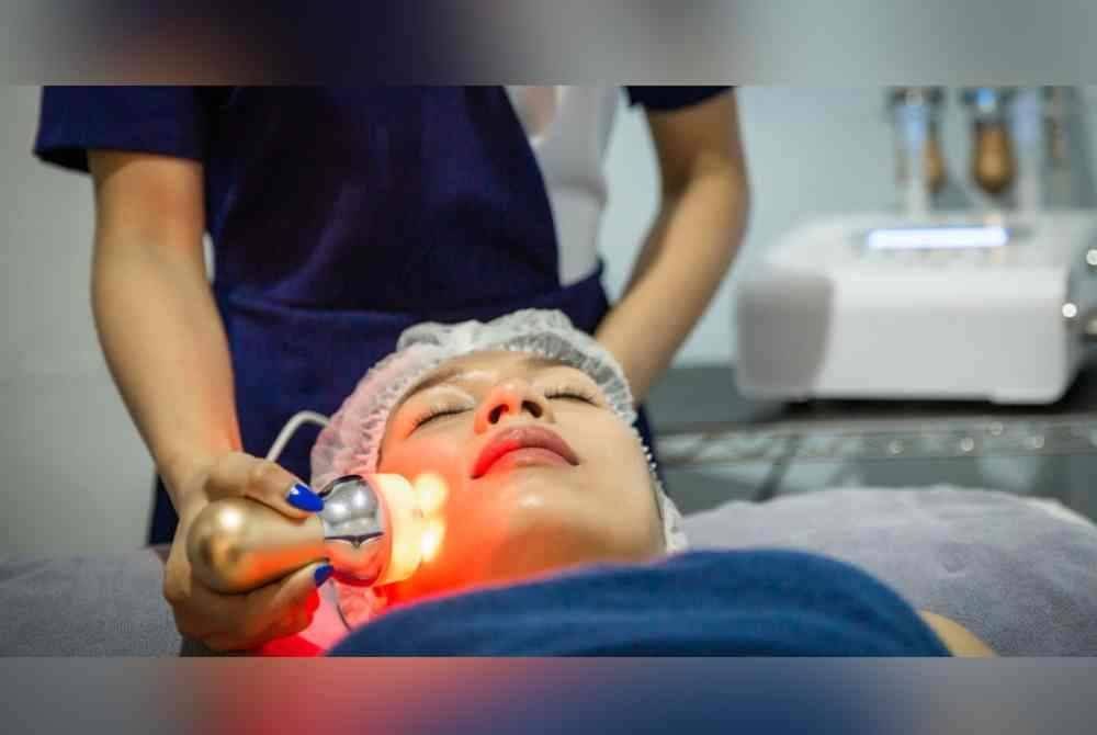 Mangsa dipercayai didapati mengalami alahan akibat pemberian dos ubat bius berlebihan. Agensi