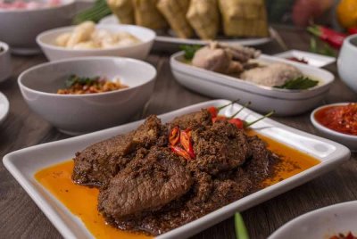 Fadli berkata, beliau anggap pendaftaran rendang sebagai warisan budaya UNESCO sebagai langkah strategik untuk meningkatkan sektor pelancongan dan ekonomi Indonesia. Foto hiasan 123RF