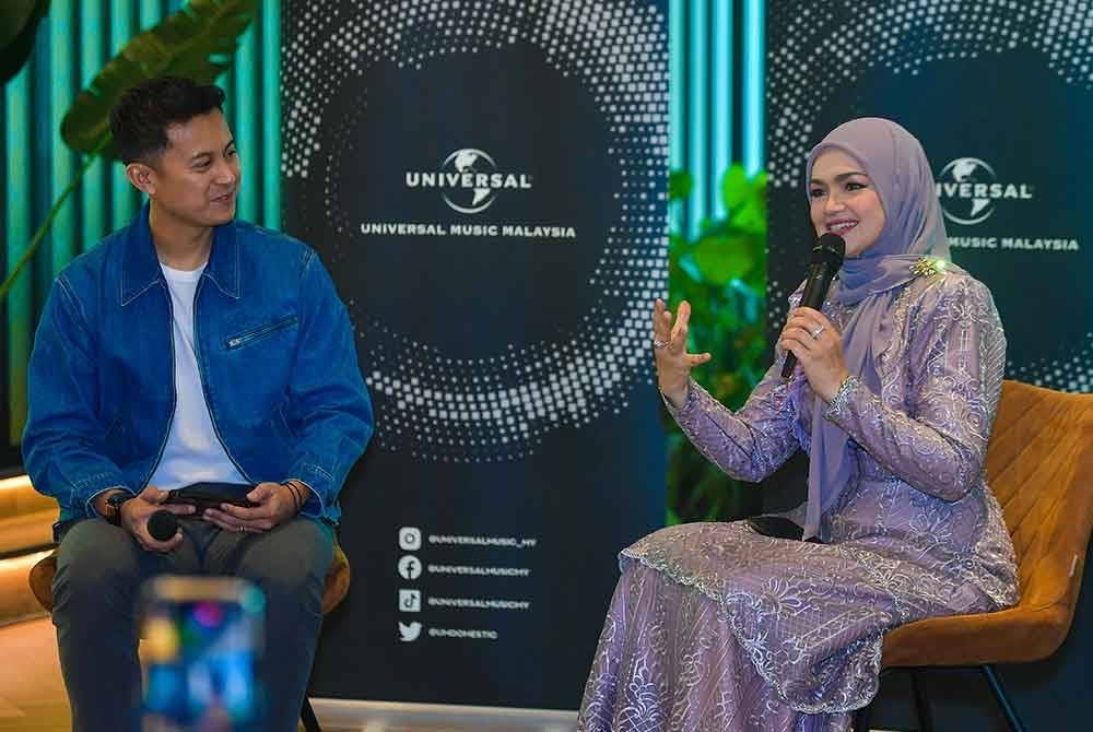 Siti Nurhaliza pada majlis apresiasi media dan pelancaran single terbaharunya, Sejarah di The Roomah Solaris baru-baru ini. Foto Bernama
