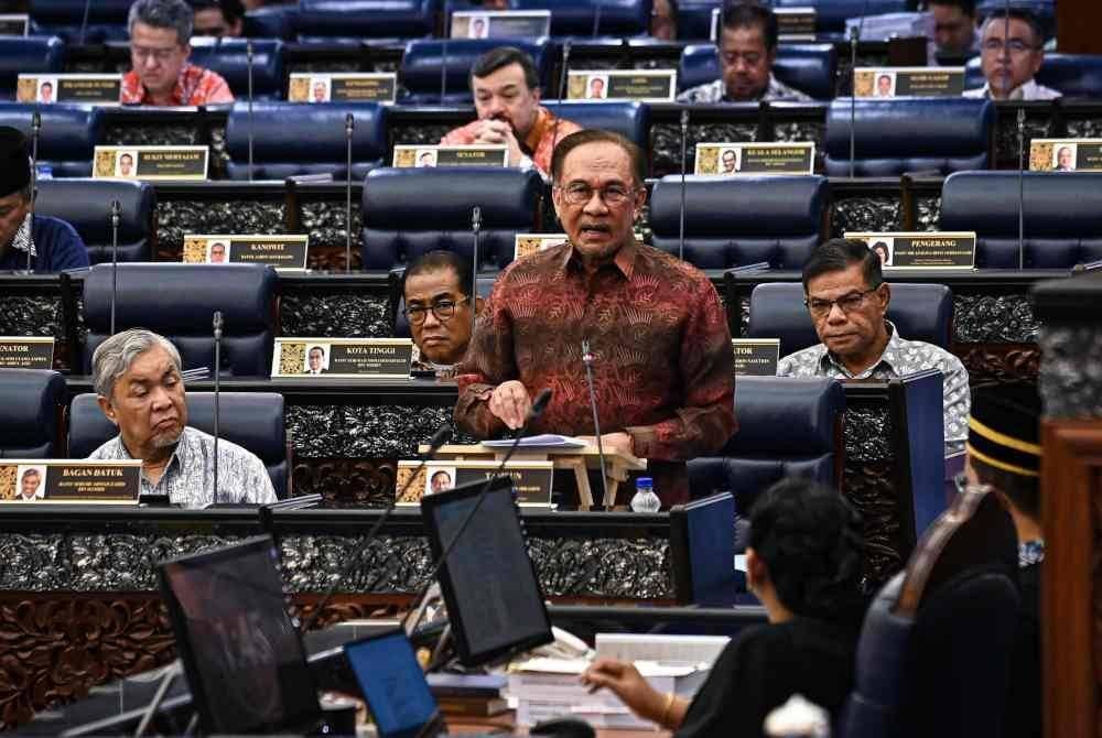 Anwar ketika Sesi Soal Jawab Perdana Menteri (PMQT) di Dewan Rakyat pada Khamis.