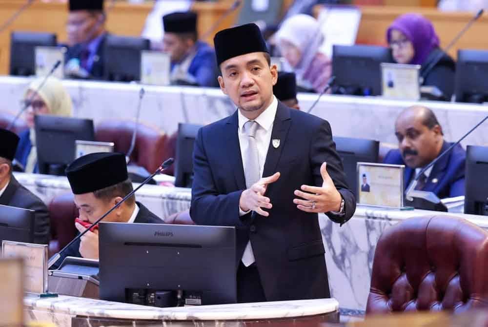 Onn Hafiz semasa ucapan penggulungan Sidang Dewan Undangan Negeri (DUN) di Bangunan Sultan Ismail, Kota Iskandar pada Ahad.