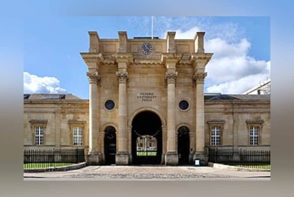 Oxford University Press memilih istilah slanga 'brain rot' sebagai perkataan tahun ini melalui undian awam.