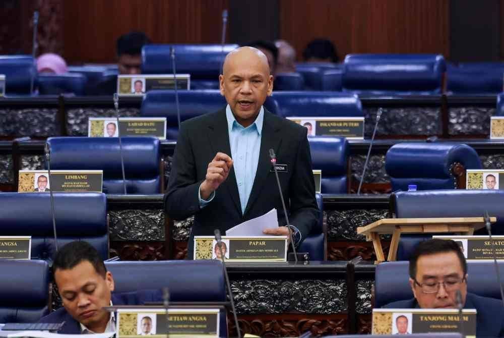 Armizan pada Persidangan Dewan Rakyat sempena Mesyuarat Ketiga Penggal Ketiga Parlimen ke-15 di Bangunan Parlimen hari ini. Foto Bernama