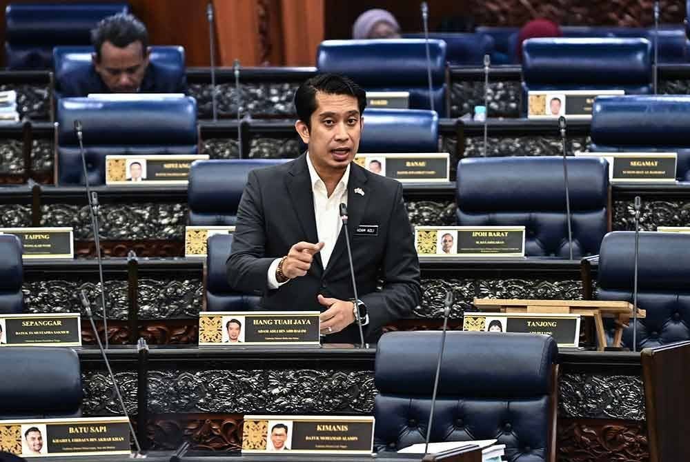 Adam Adli pada waktu pertanyaan-pertanyaan bagi jawab lisan di Dewan Rakyat pada Rabu. Foto Jabatan Penerangan Malaysia