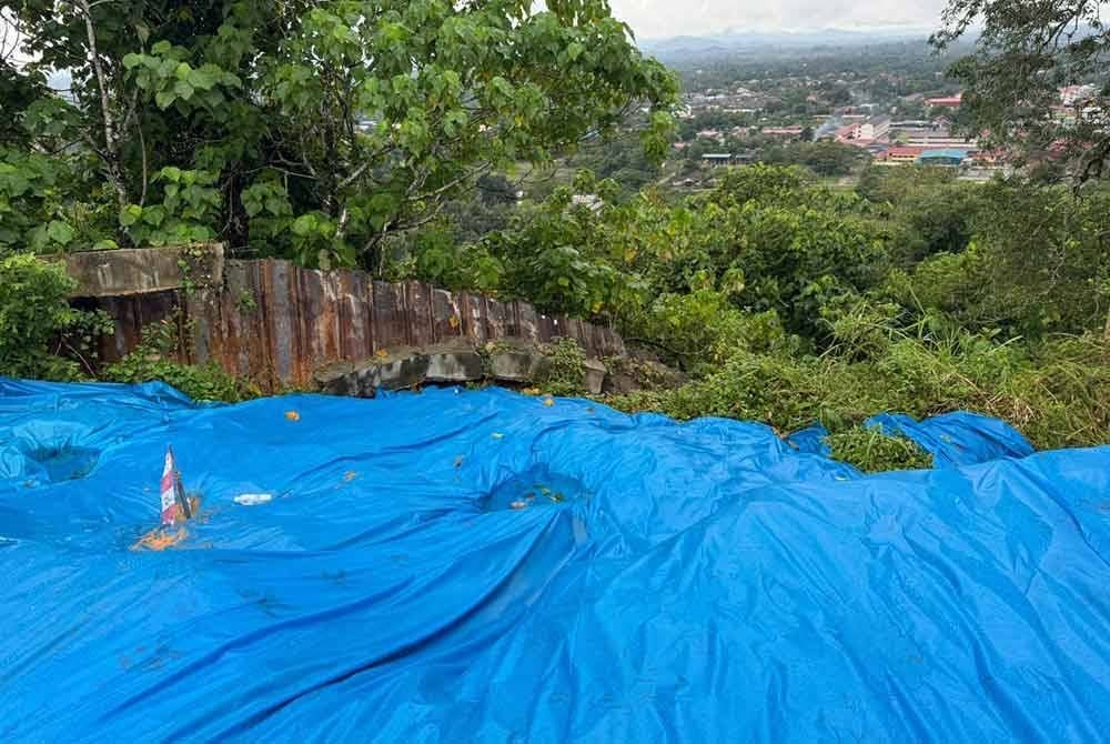 Berdasarkan laporan yang diterima dan tinjauan fizikal yang dilakukan SPAN, situasi di tapak adalah amat serius.