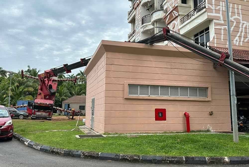 Keadaan di lokasi kejadian.