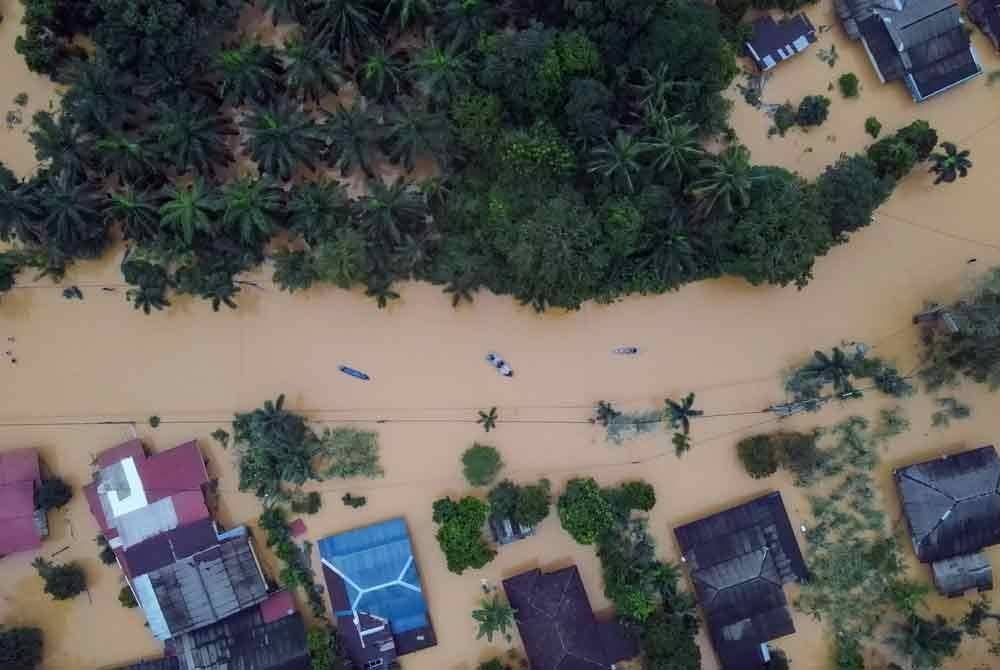 Kemampuan kewangan yang terhad menyebabkan kerajaan terpaksa melaksanakan pelan induk tebatan banjir secara berperingkat dan mengikut keutamaan. Gambar hiasan.