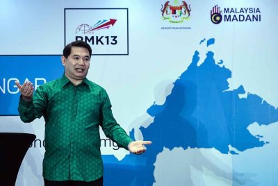 Rafizi Ramli, menghadiri program Sesi MADANI Mendengar bersama Menteri Ekonomi yang berlangsung di Pusat Konvensyen Setia SPICE pada Rabu. Foto Bernama
