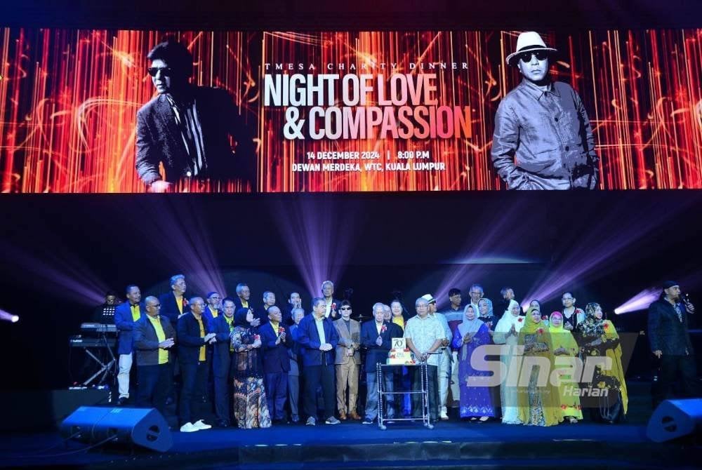 Majlis makan malam amal Persatuan Bekas Pelajar Sekolah Tengku Mahmud Besut Terengganu (TMESA), Night of Love And Compassion berjaya mengutip dana lebih setengah juta ringgit daripada penderma sehingga Sabtu. Foto Sinar Harian ASWANDI SHUKOR