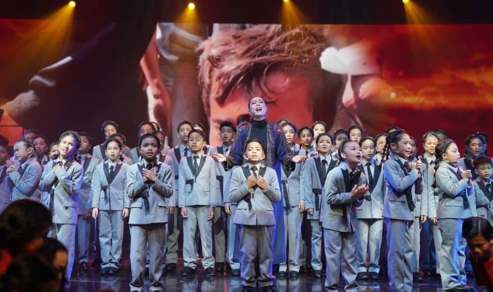 Persembahan peserta terlibat mewarnai pementasan Teater Muzikal PERMATA Seni.