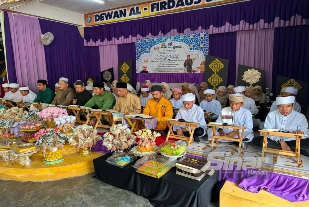Bacaan khatam al- Quran oleh murid-murid SK Melor di Kota Bharu. Foto SINAR HARIAN-ADILA SHARINNI WAHID