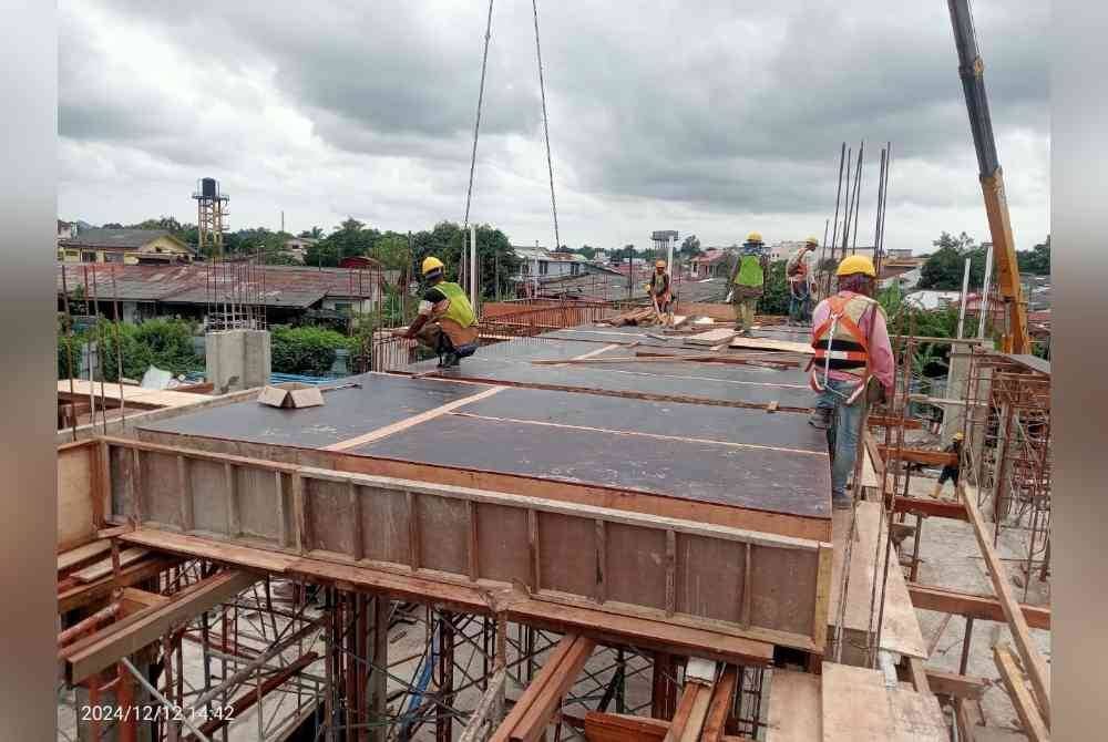 Orang ramai boleh memberi sumbangan bagi membantu pembinaan Masjid Ibnu Batutah.