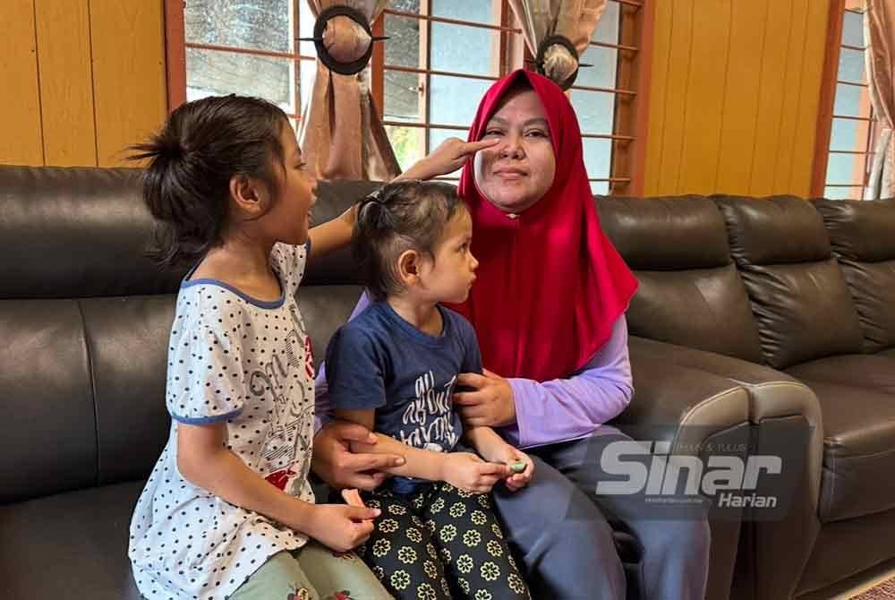 Anak-anak Ruhaiza mengetahui wanita itu sakit kanser hidung.