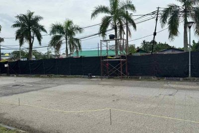 Tiada lagi sebarang aktiviti berjalan dan karnival berkenaan didapati telah ditutup sepenuhnya.