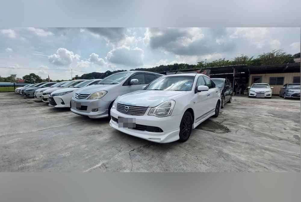 Kereta terpakai yang dijual di Mudah Automall Sdn Bhd, Seksyen 25 Shah Alam