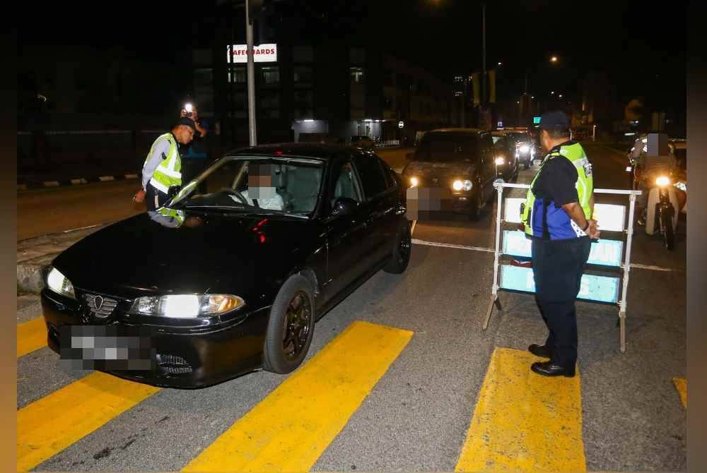 Sebanyak 1,625 kenderaan diperiksa dengan 840 saman dikeluarkan atas pelbagai kesalahan dalam Operasi Bersepadu Ambang Tahun Baharu 2025 Kontinjen Perak pada Rabu.