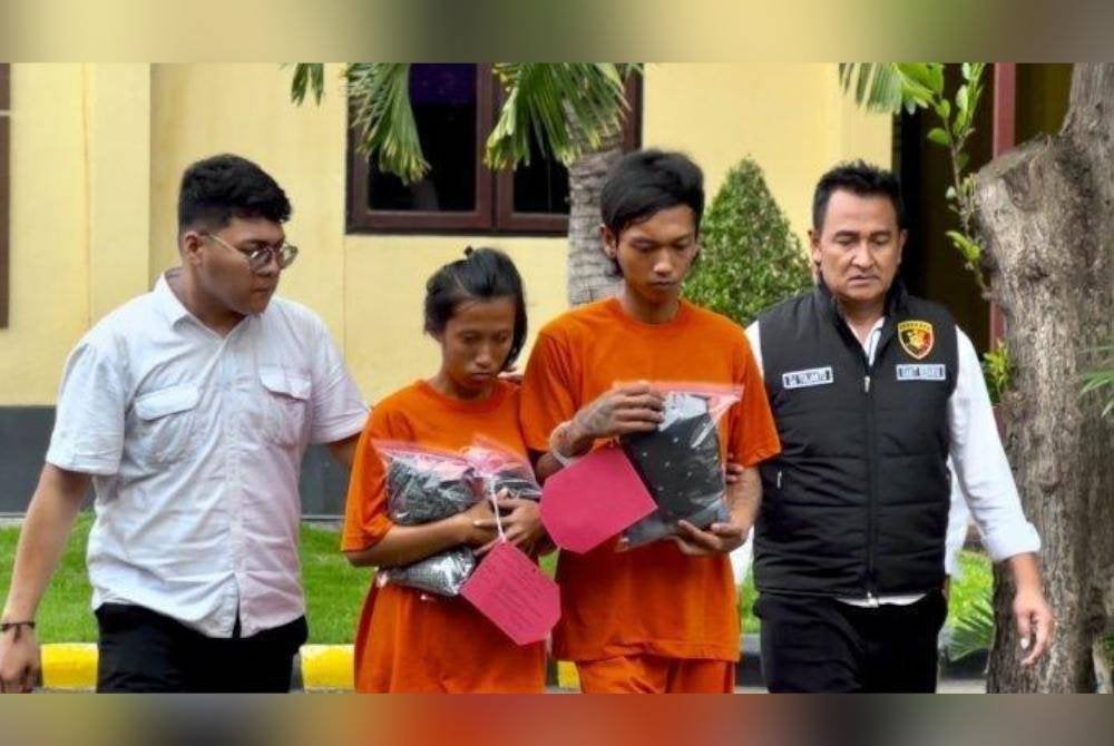 Pasangan ini ditahan polis baru-baru ini. Agensi