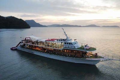 Kapal mewah Beauty Princess produk baharu di Langkawi sempena TMK2025.