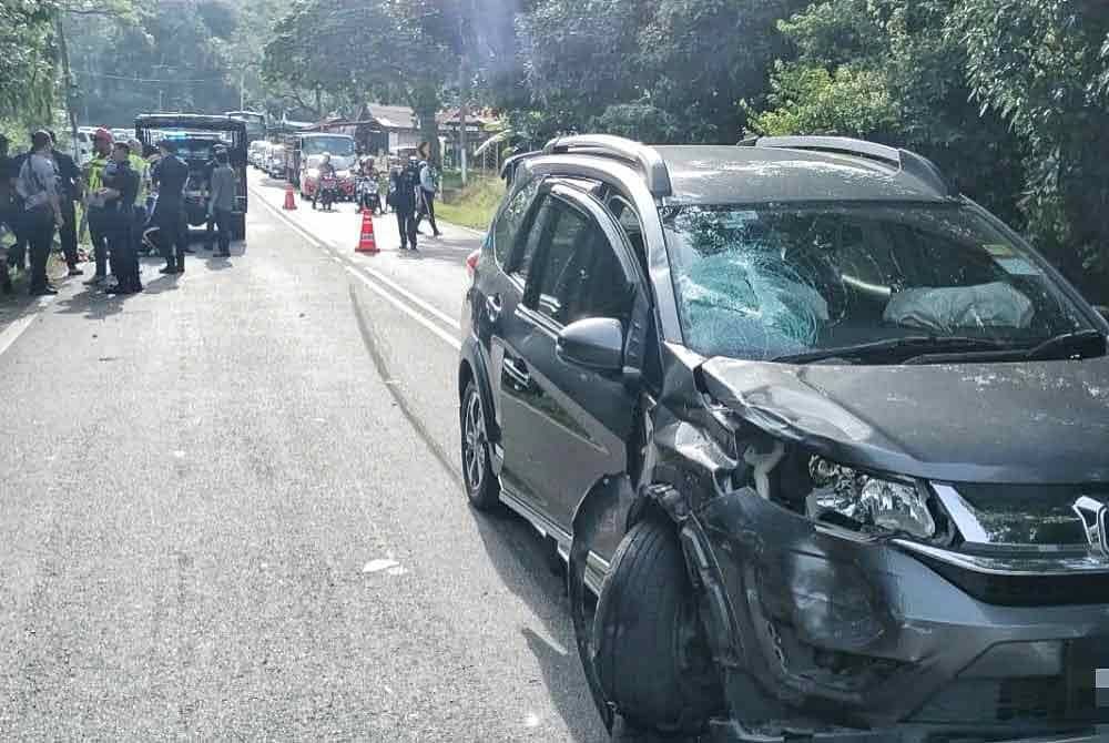 Kenderaan dipandu guru berusia 46 tahun yang terlibat dalam kemalangan maut di Jalan Solok Duku, Masjid Tanah, di sini, pada pagi Isnin.
