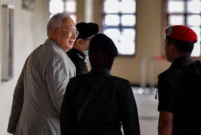 Perbicaraan rasuah Datuk Seri Najib Tun Razak melibatkan 1Malaysia Development Bhd (1MDB) ditangguhkan. Foto fail Bernama