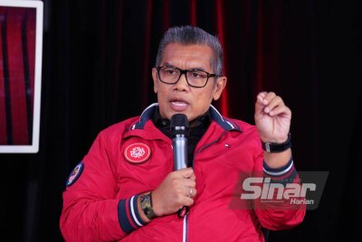 Armad Azha ketika program Wacana Sinar Harian bertajuk 'Politik 2025, Perpaduan Melayu dan Faktor Najib' yang berlangsung di Kompleks Karangkraf pada Selasa. FOTO SINAR HARIAN / MOHD HALIM ABDUL WAHID