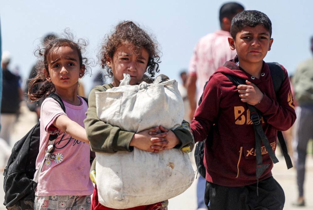 Serangan 'waktu malam' oleh Israel di kawasan seperti Bandaraya Gaza, Khan Younis dan Al Mawasi yang dianggap sebagai 'zon selamat' telah meragut nyawa kanak-kanak.