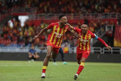 Fortes bersama Faisal meraikan jaringan Selangor semasa menentang Kuala Lumpur pada perlawanan Derbi Lembah Klang Liga Super di Petaling Jaya pada Ahad.