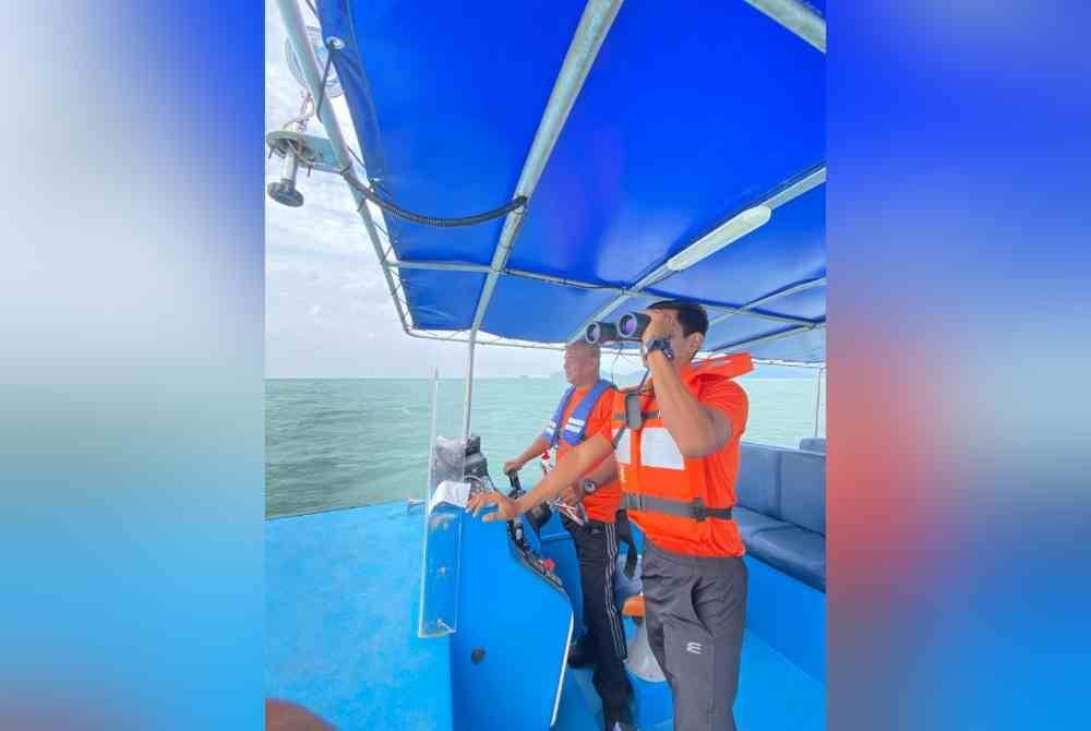 Carilamat pada Ahad sejauh 51.48 batu nautika persegi tidak menemui sebarang petunjuk. Foto Maritim Malaysia