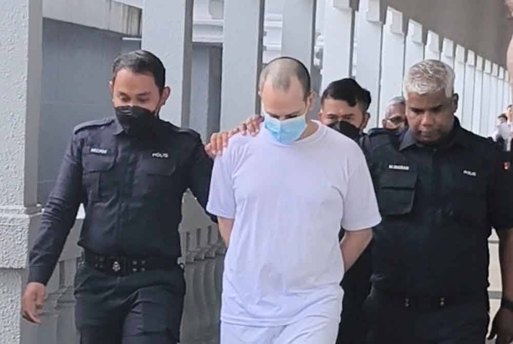 Ini adalah kali ketiga perbicaraan ditangguhkan, selepas kali kedua pada Selasa lepas (7 Januari) disebabkan permintaan Avitan untuk mendapatkan jurubahasa Ibrani.