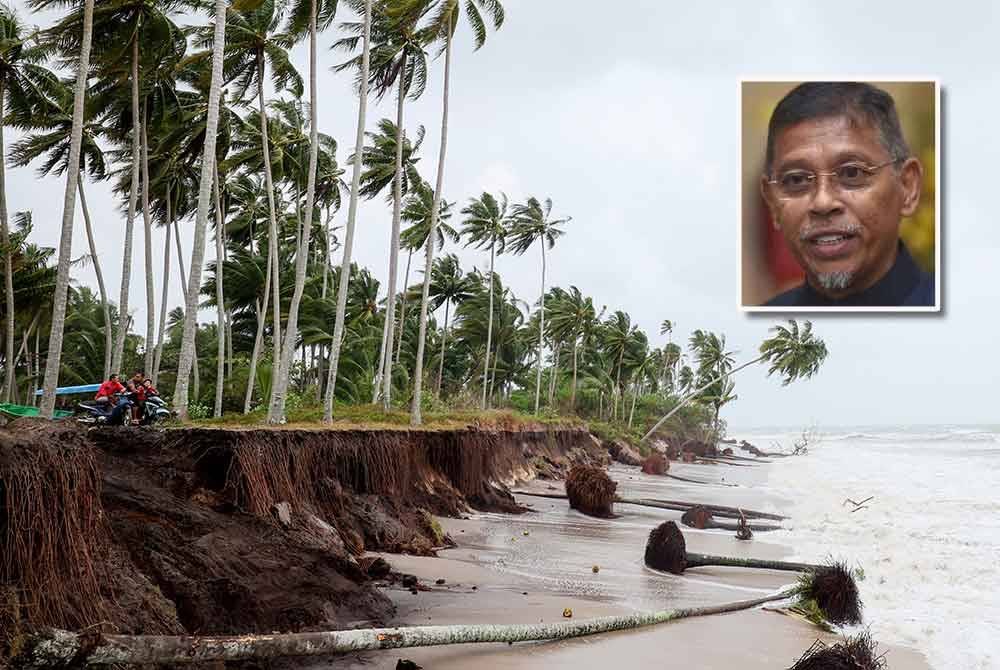 Peruntukan sebanyak RM600,000 itu meliputi kerja-kerja baik pulih jalan runtuh di Kampung Tanjung, Batu Rakit, Kuala Nerus. Gambar kecil: Hanafiah