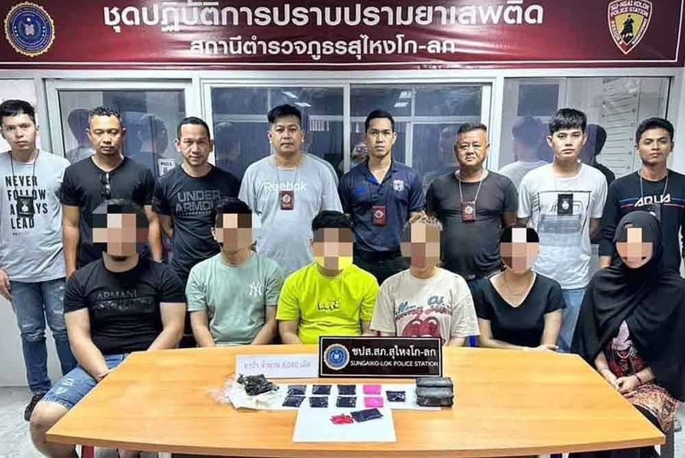 Enam rakyat Malaysia termasuk penyanyi wanita popular Kelantan yang ditahan bersama dadah jenis pil kuda di Golok pada 1 November lalu.