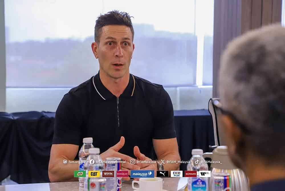 Friend akan mengatur perancangan jangka panjang untuk memacu Harimau Malaya. - Foto: FAM