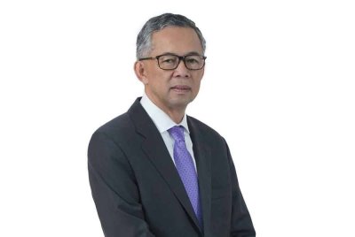 Othman dilantik sebagai Utusan Khas Pengerusi ASEAN mengenai Myanmar.